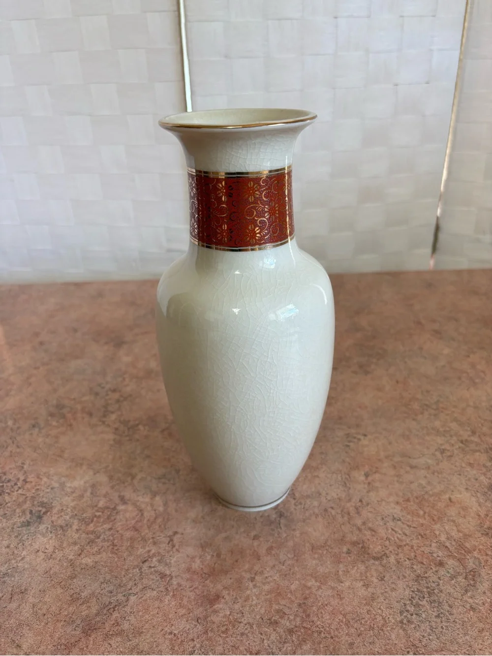 Vintage Japanese Satsuma porcelain vase